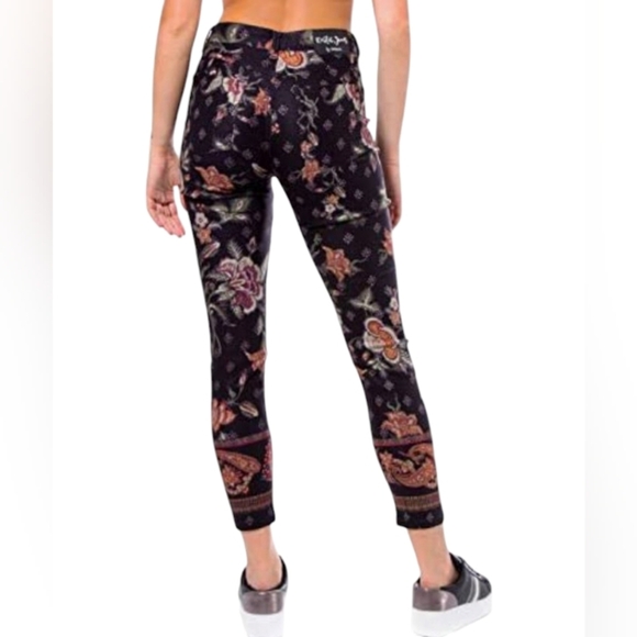 Desigual Exotic Mid Rise Floral Skinny Jeans Size 24 - Picture 3 of 10